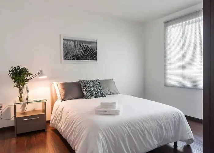 Apartamento Condesa Campeche 5 Modern 2br 1ba Emphasizing Open Airy Spaces In Campeche